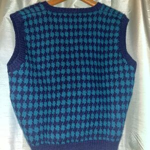 LL BEAN Women’s pull over wool